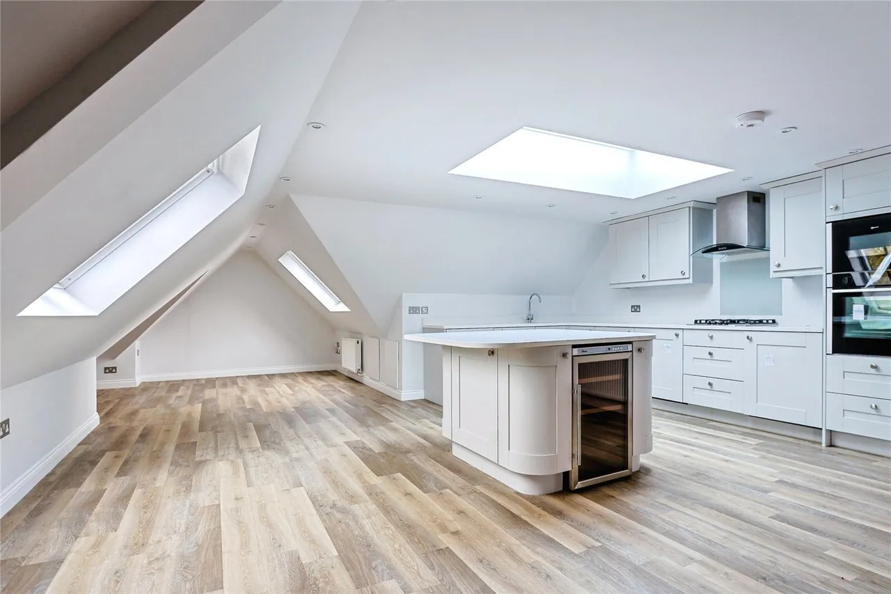McKinley Road, West Overcliff, BH4, photo 2