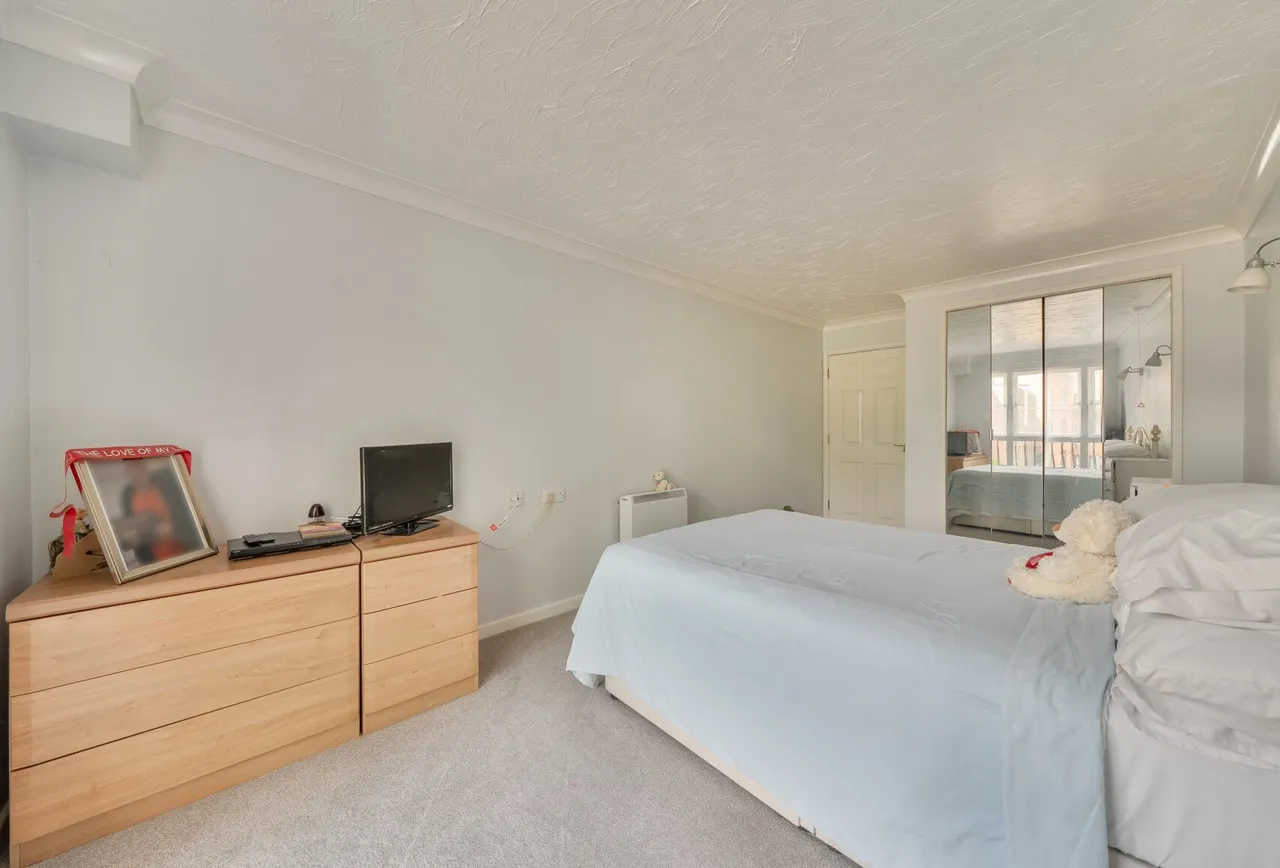 Westgate Street, Gloucester, GL1 2PA, photo 8