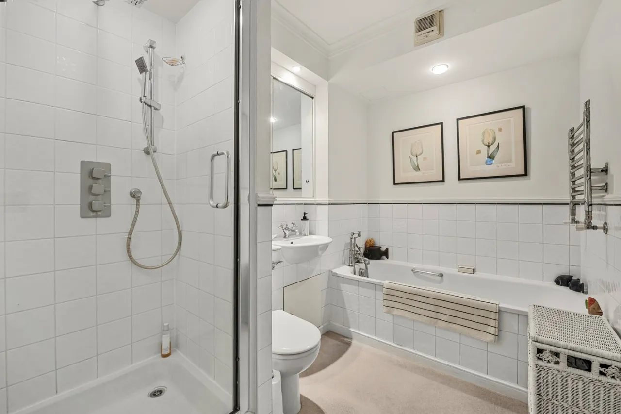 Villiers Street, London, WC2N, photo 13