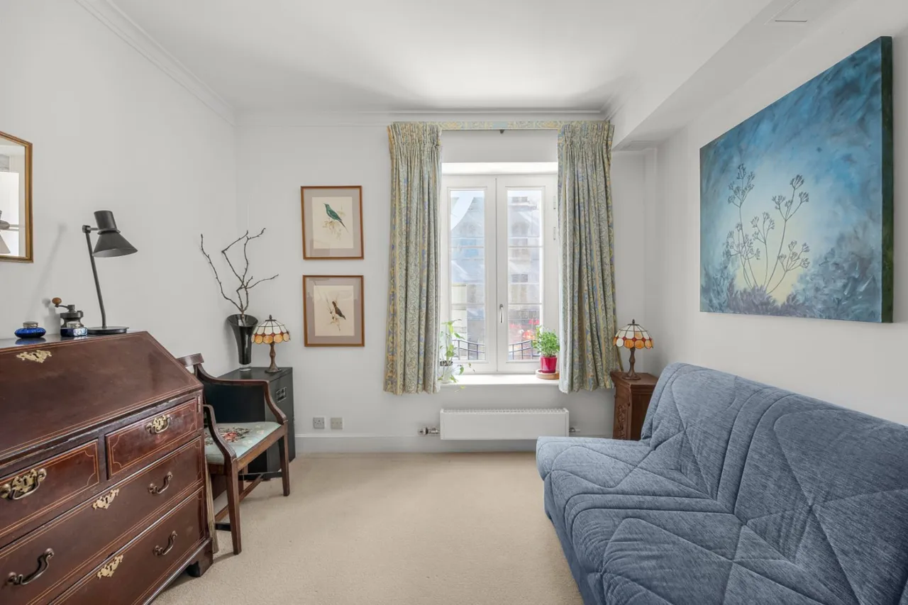 Villiers Street, London, WC2N, photo 11