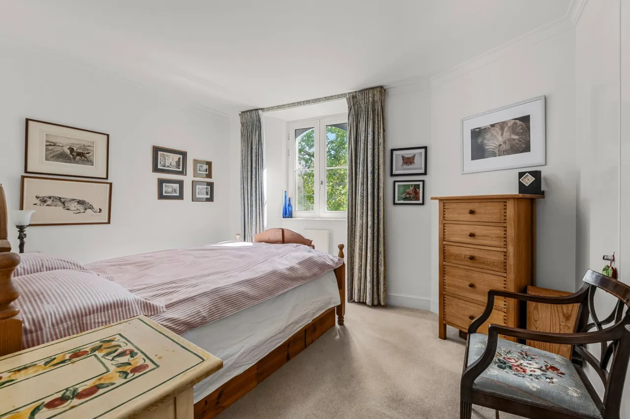 Villiers Street, London, WC2N, photo 2