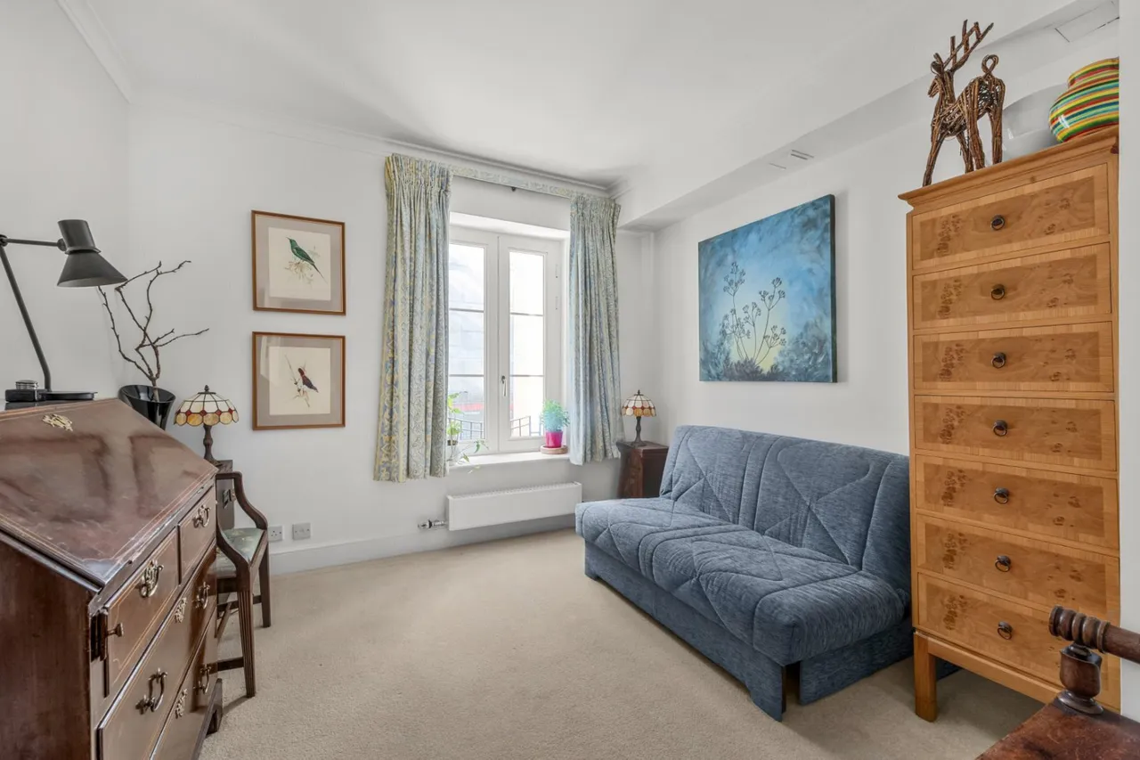 Villiers Street, London, WC2N, photo 6