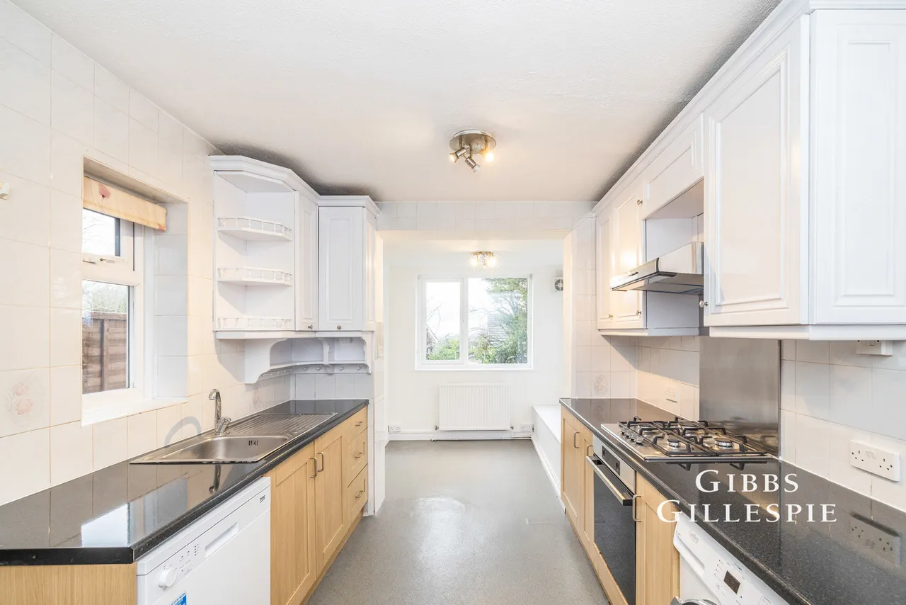 Elgood Avenue, Northwood Fees Apply, HA6, photo 5