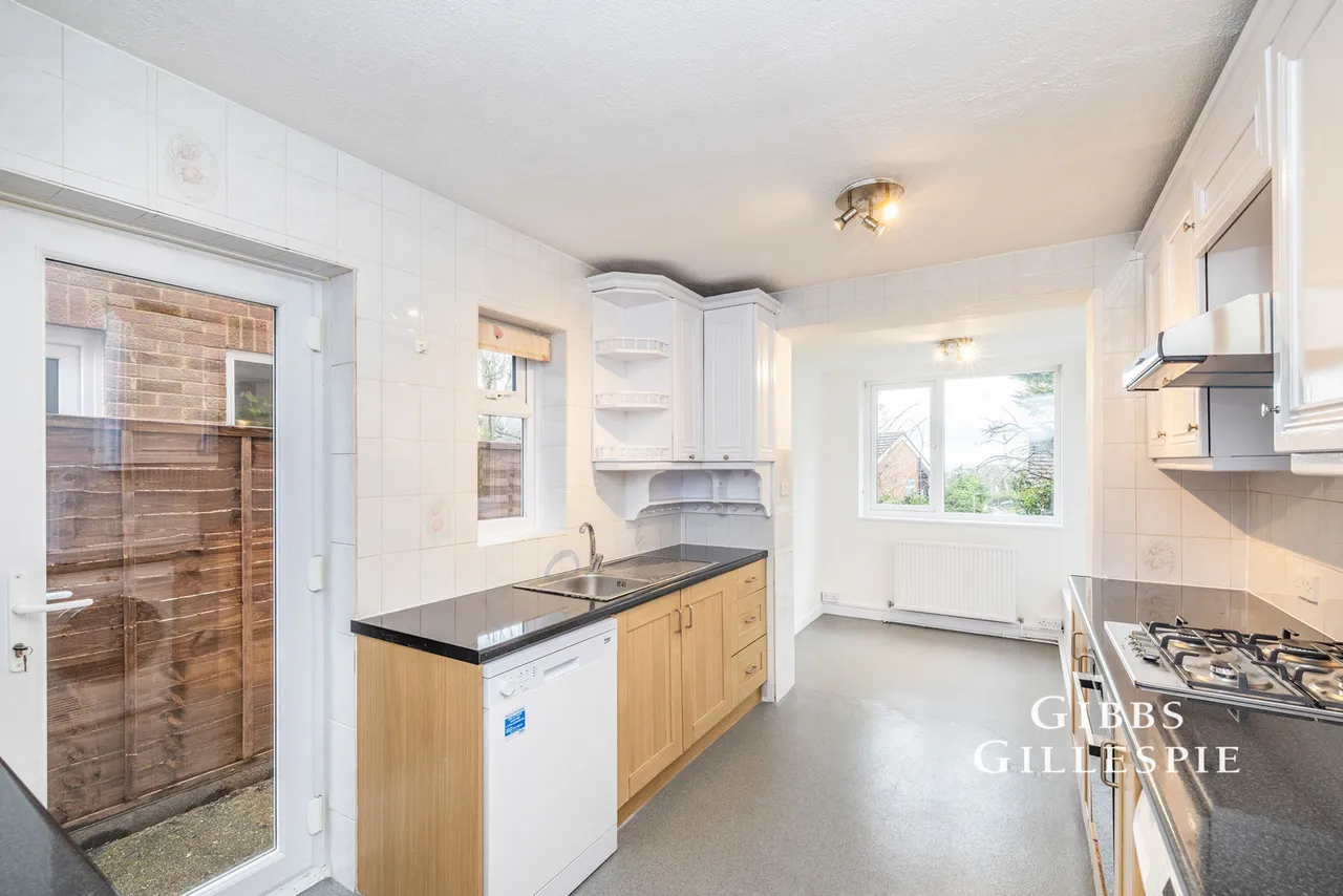 Elgood Avenue, Northwood Fees Apply, HA6, photo 8