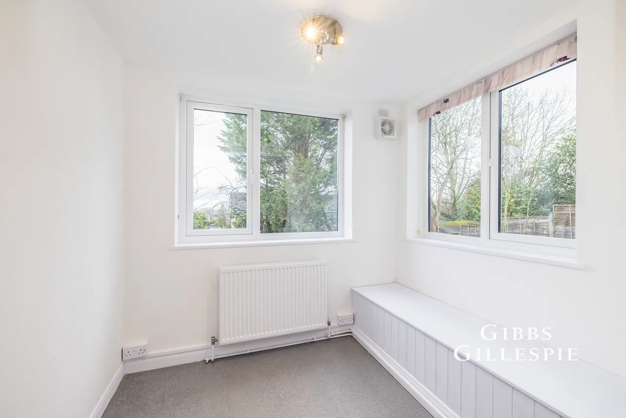 Elgood Avenue, Northwood Fees Apply, HA6, photo 9