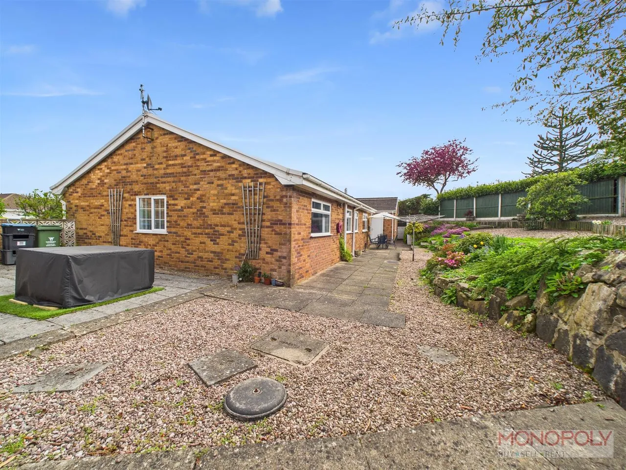 Lyndale Grove, Wrexham, LL12, photo 22