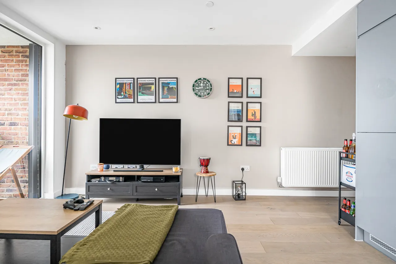 Station Road North, Egham, TW20, photo 9