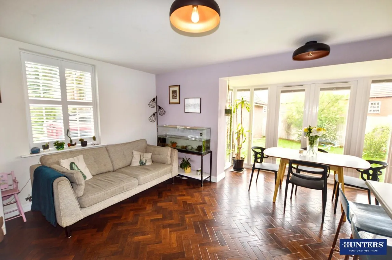 Clayhill Field, Wigston, LE18, photo 2