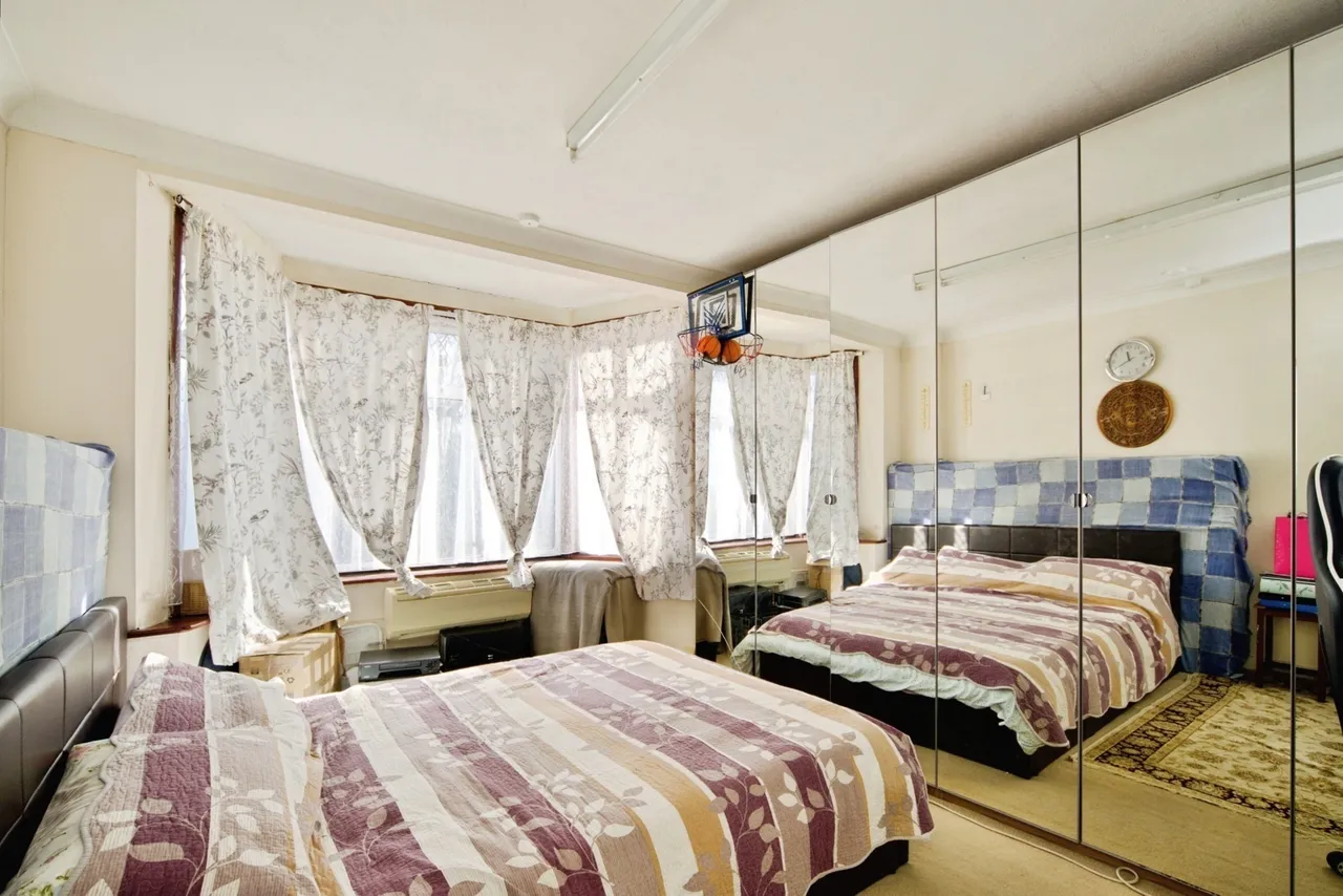 Sheringham Avenue, London, N14, photo 8