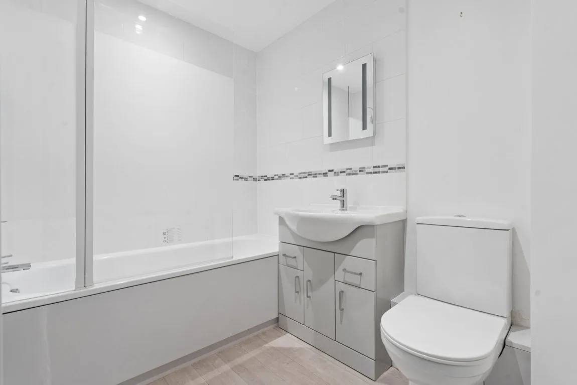 Pinner Road, Northwood, HA6, photo 7