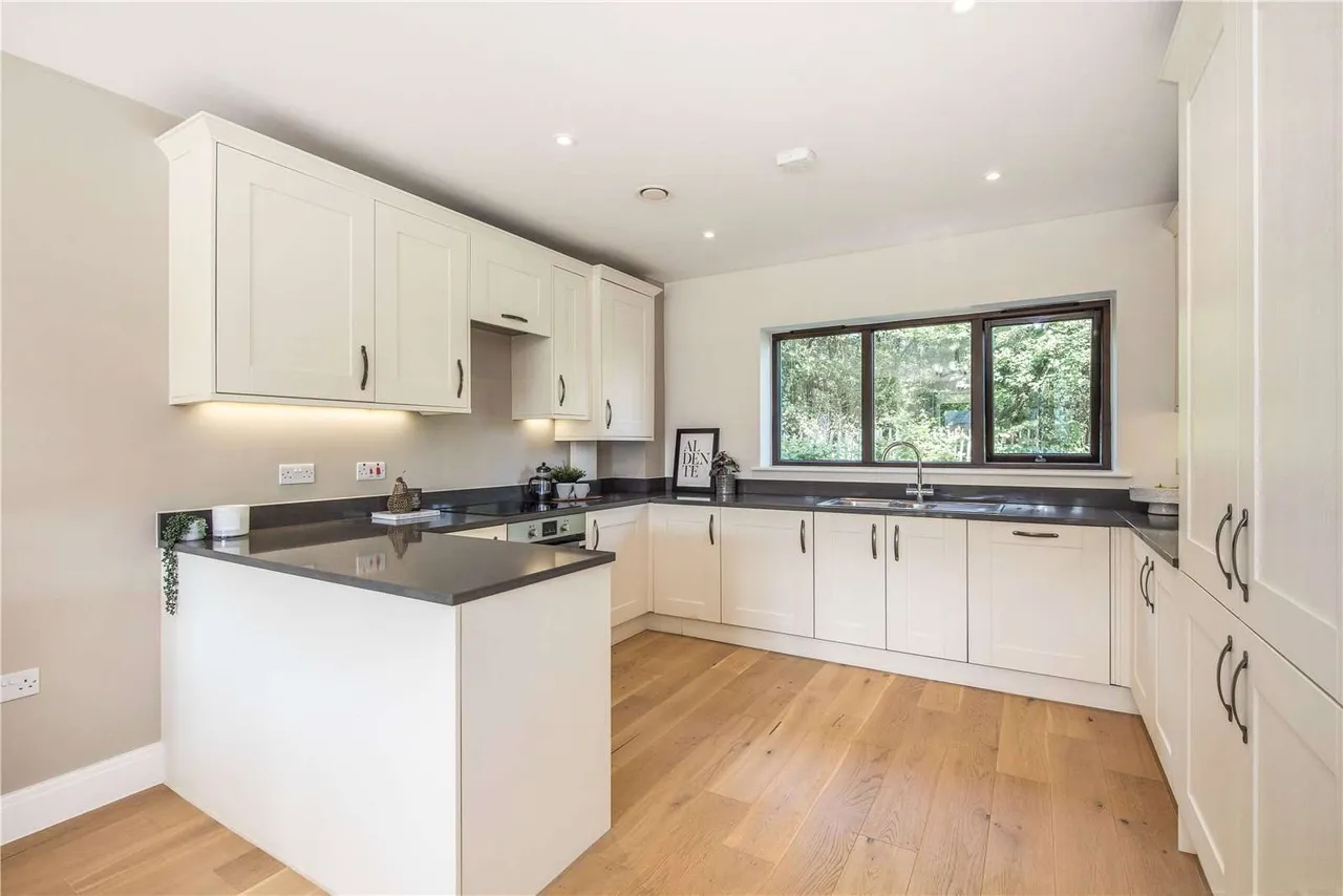 Friary Meadow, Cartwright Drive, Titchfield, Fareham, Hampshire, PO15 5FB, photo 8