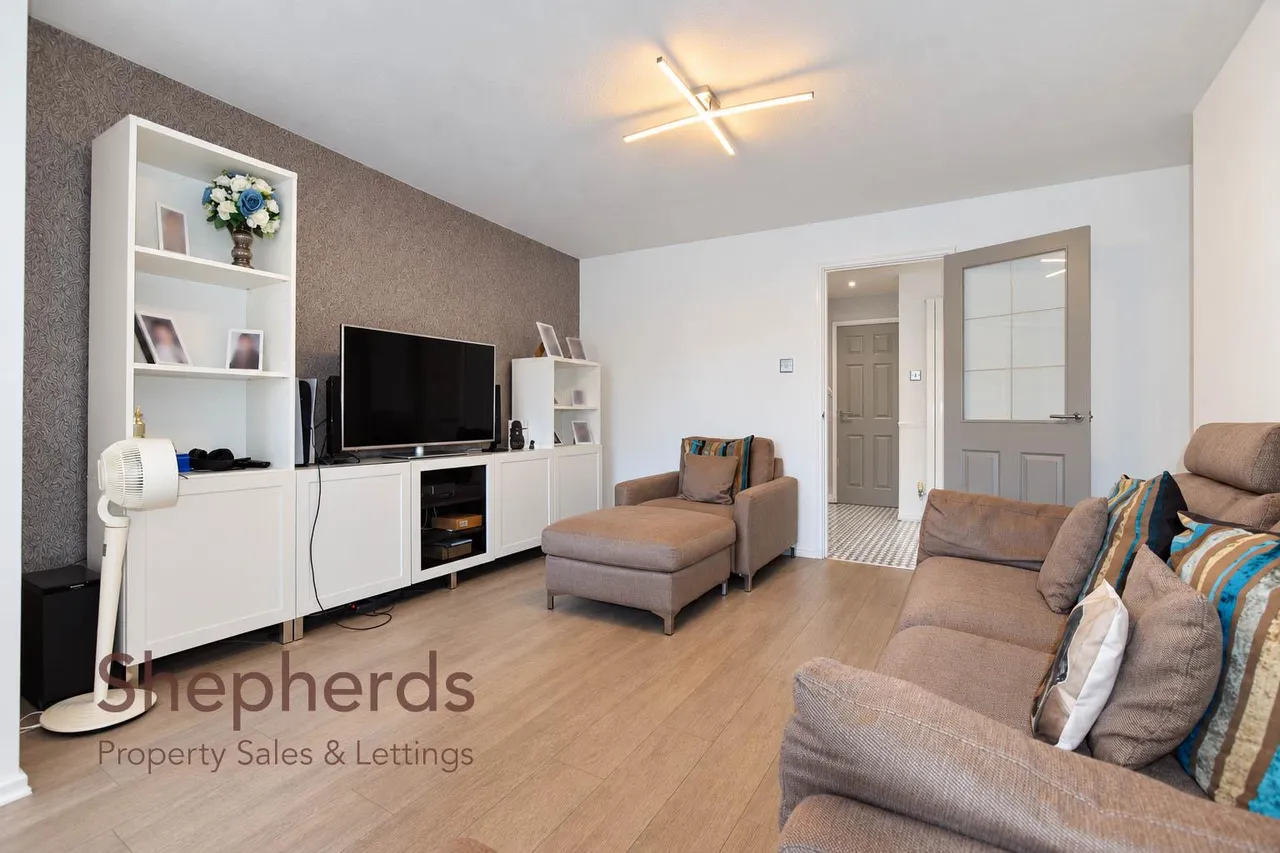 Lavender Close, Cheshunt, EN7, photo 2