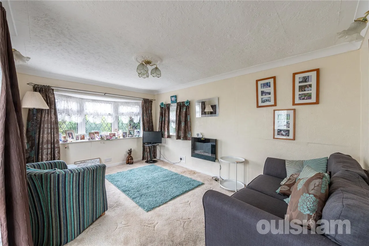 The Glen, Linthurst Newtown, Blackwell, Bromsgrove, B60 1BX, photo 4