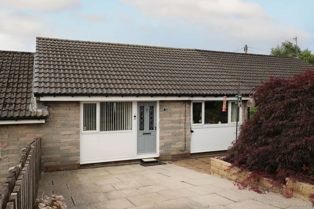 2 bed house for sale — Barnes Meadows, Littleborough OL15 9QD