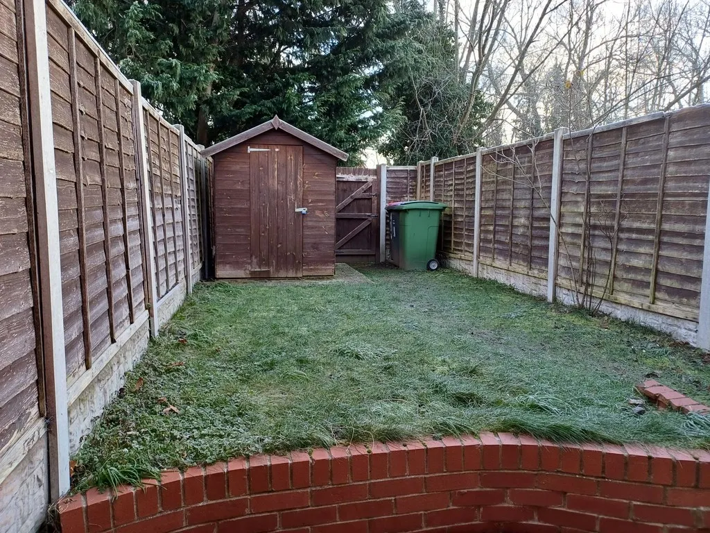 Greenwood Drive, Shawbirch, photo 18