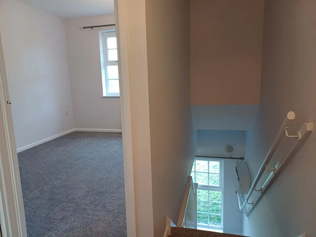 Greenwood Drive, Shawbirch, photo 16
