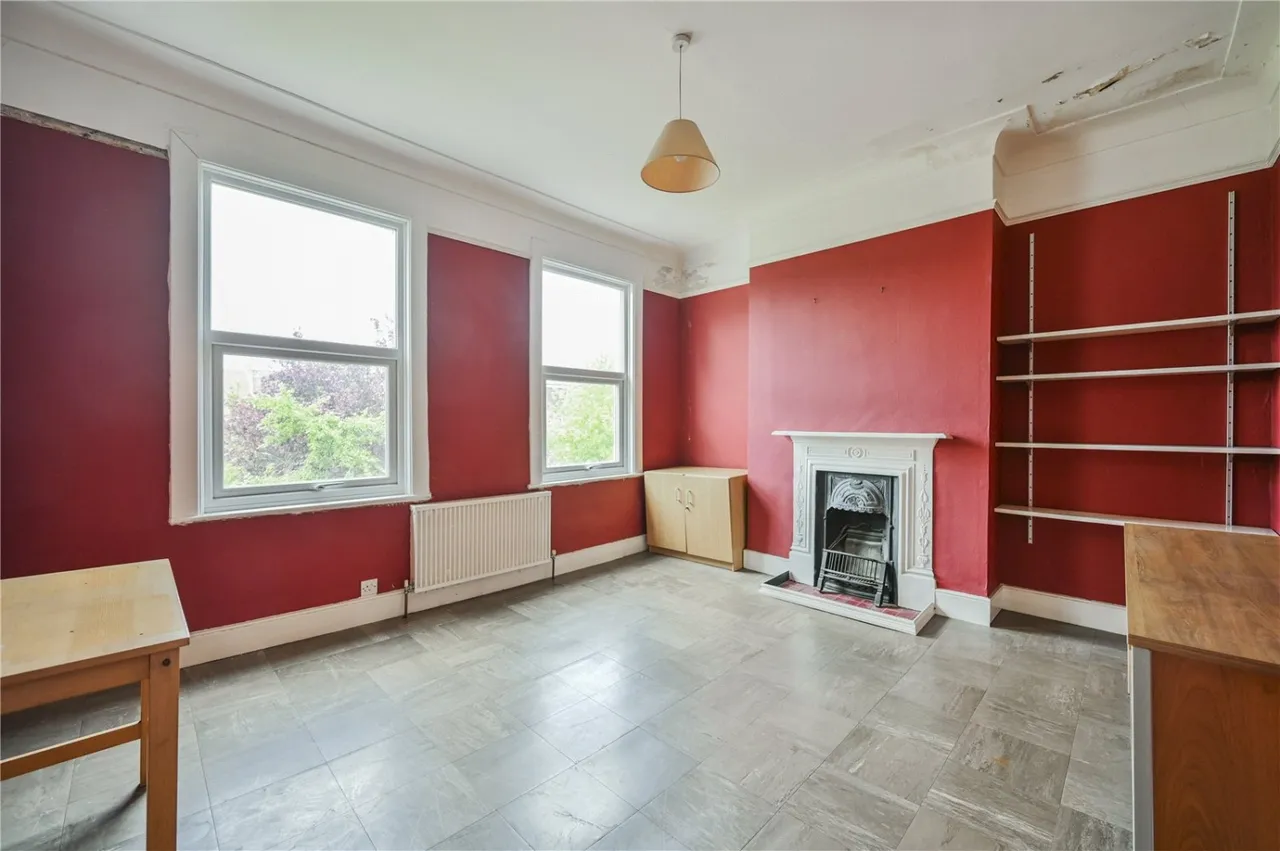 Brownlow Road, London, N11, photo 15
