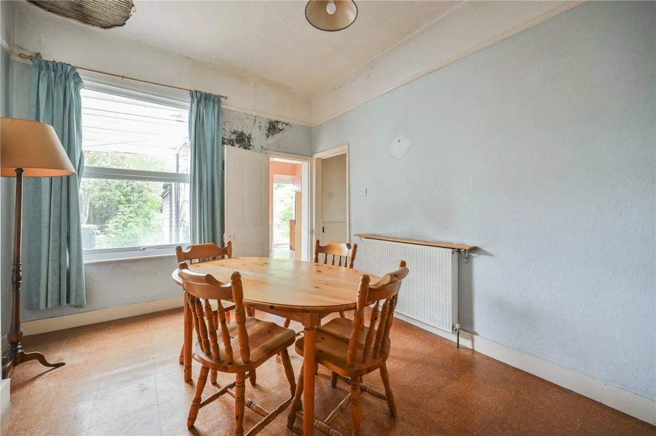 Brownlow Road, London, N11, photo 12