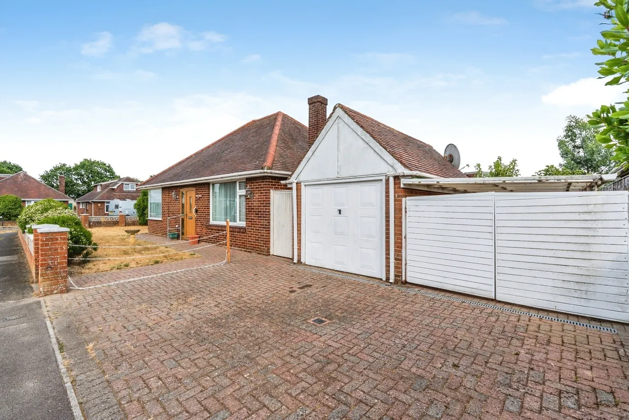 3 bed house for sale, Northlands Road, Totton, SO40