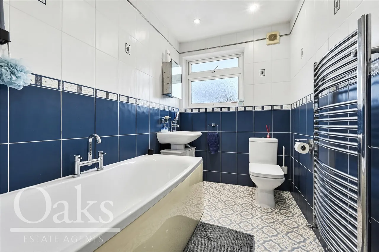 Waverley Road, South Norwood, SE25, photo 10