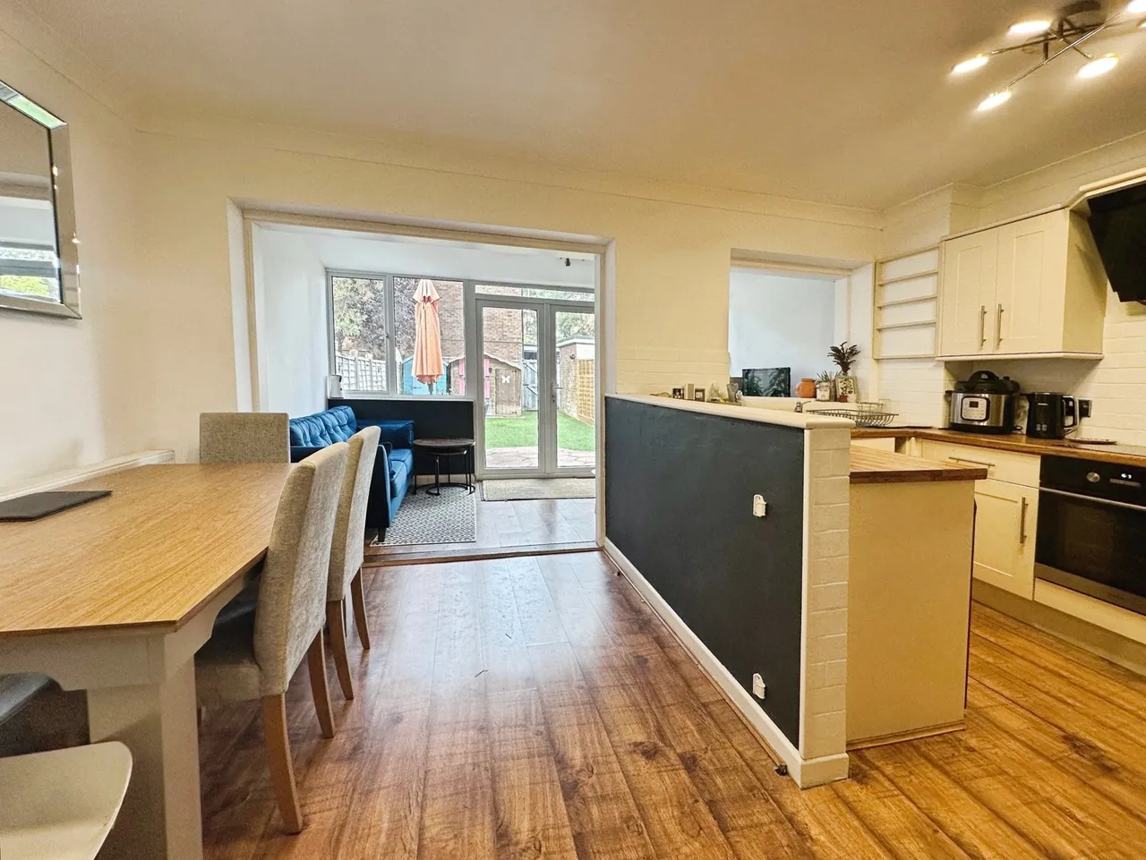 Cheviot Close, Camberley, Surrey, GU15 1AZ, photo 9