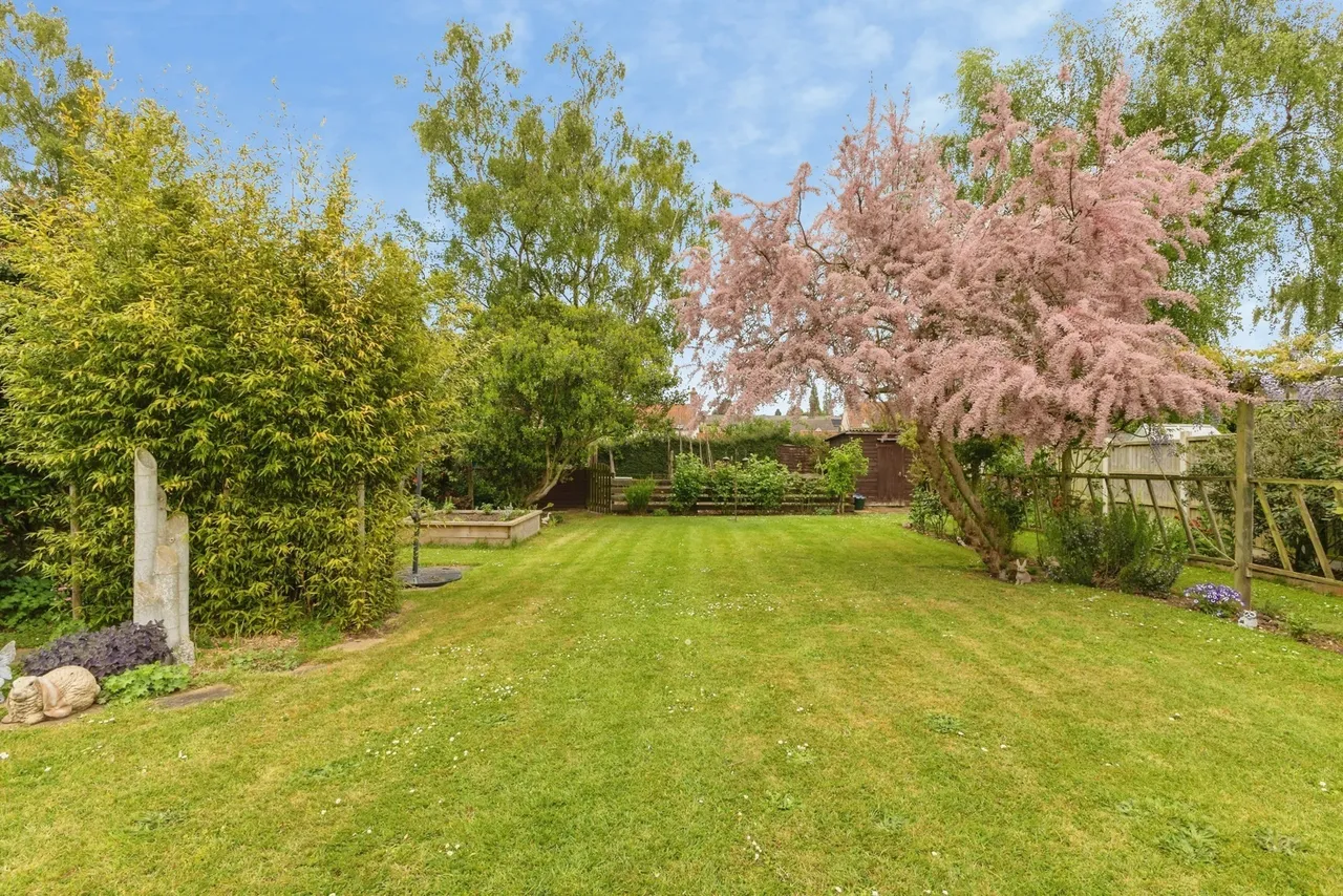 Francis Road, Long Stratton, Norwich, Norfolk, NR15, photo 19