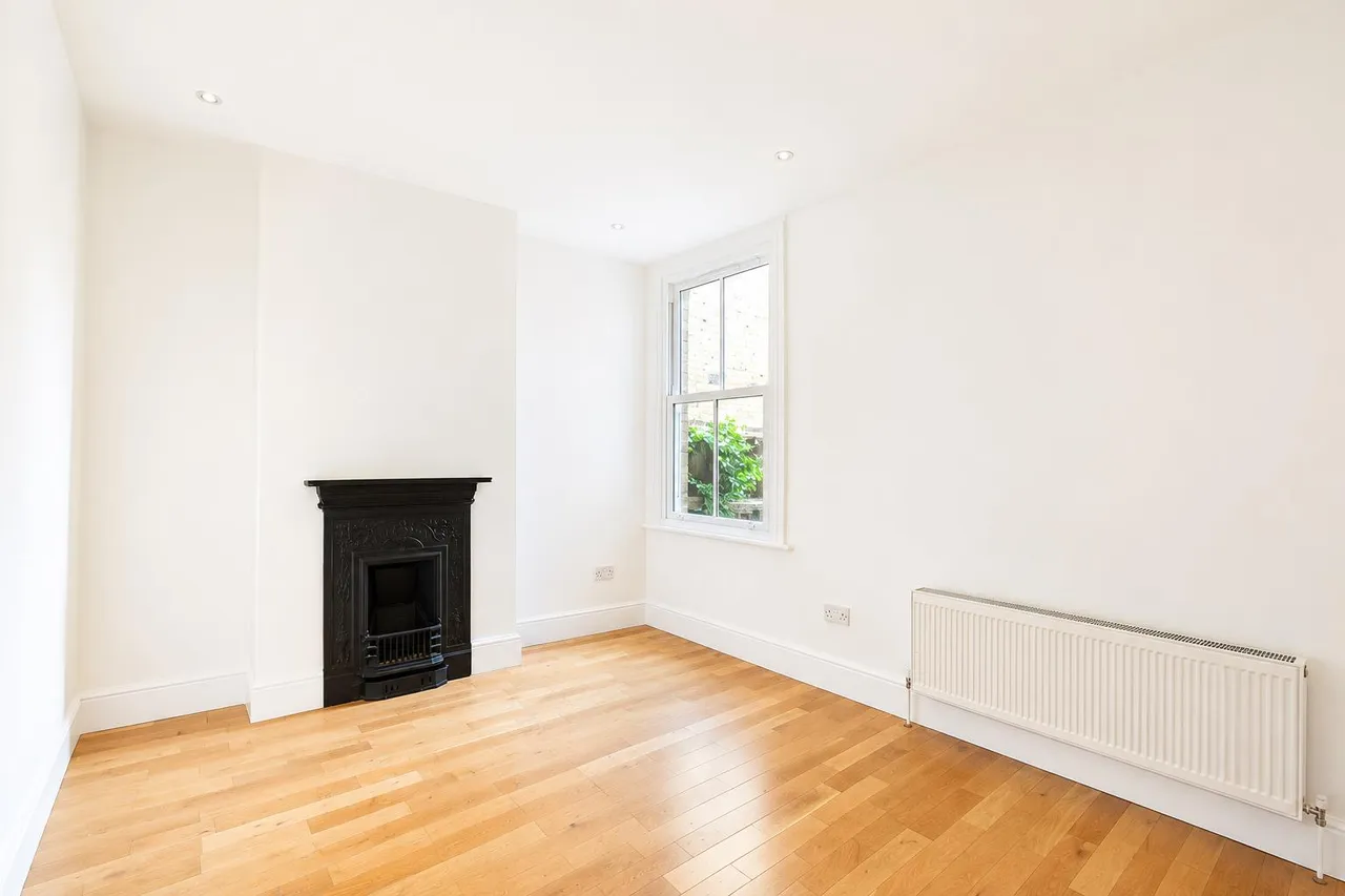 Cowley Road, Barnes, SW14, photo 6