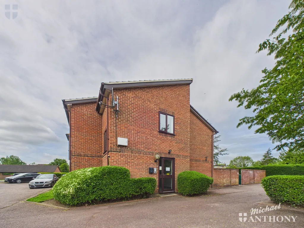 1 bed flat for sale — Poets Chase, Aylesbury, HP21 7LW