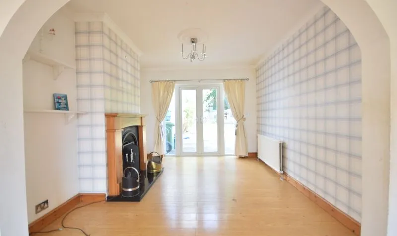The Greenway, Epsom, KT18, photo 6