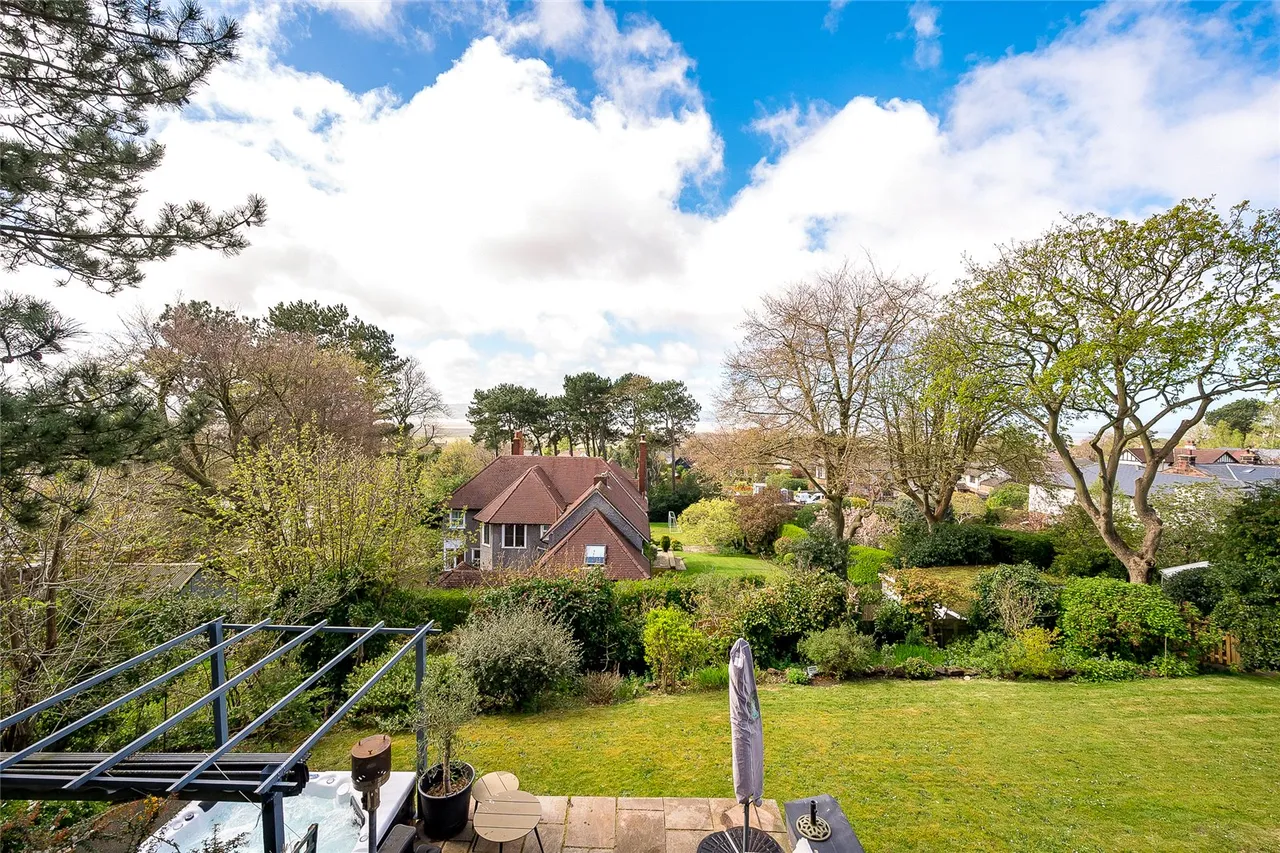 Feather Lane, Heswall, CH60, photo 31