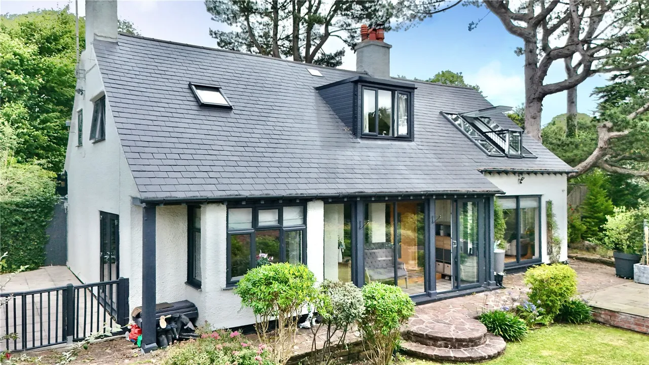4 bed house for sale, Feather Lane, Heswall, CH60