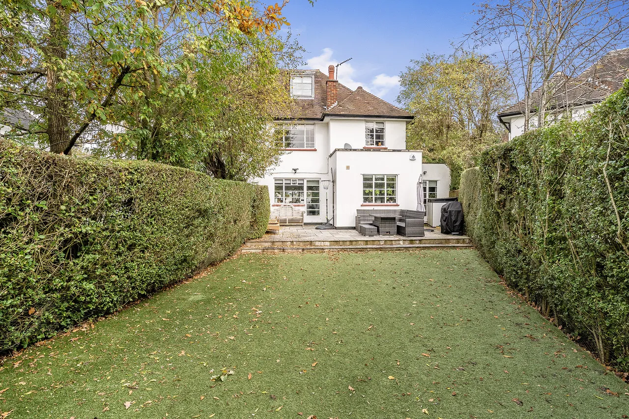 Howard Walk, Hampstead Garden Suburb, N2, photo 20