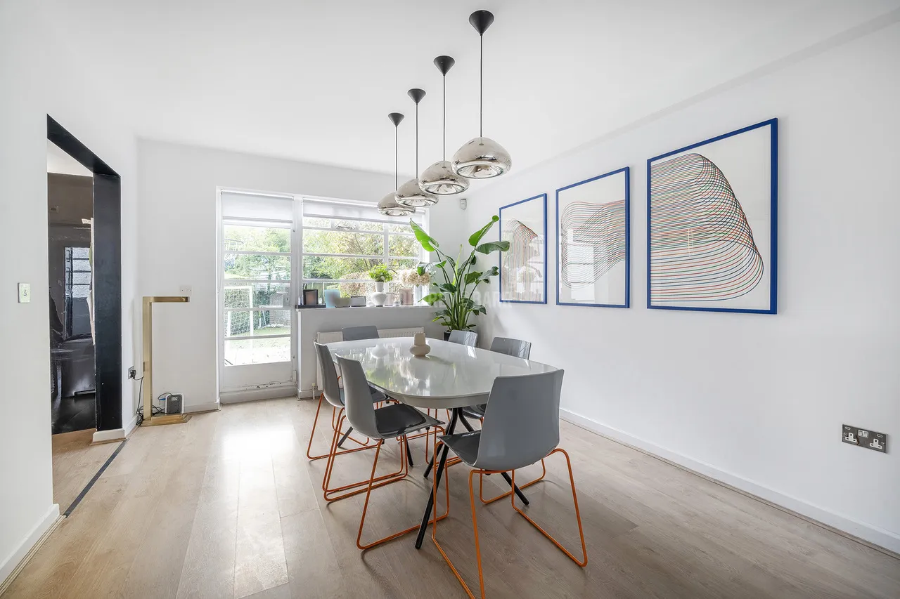 Howard Walk, Hampstead Garden Suburb, N2, photo 9