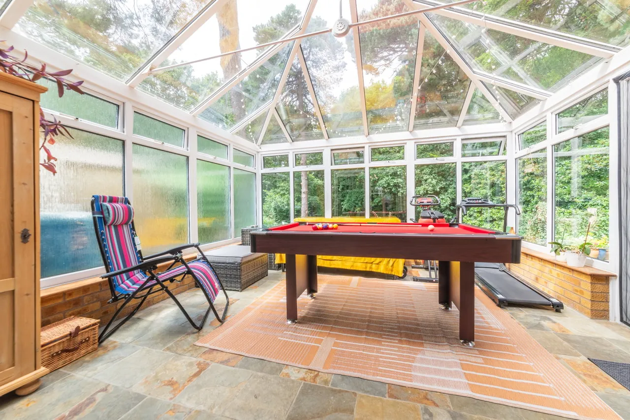 Gimble Way, Pembury, TN2, photo 10