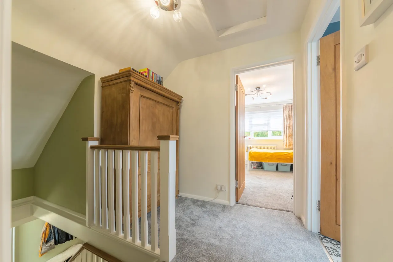 Gimble Way, Pembury, TN2, photo 20