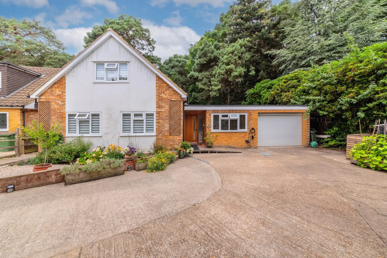 Gimble Way, Pembury, TN2, photo 35