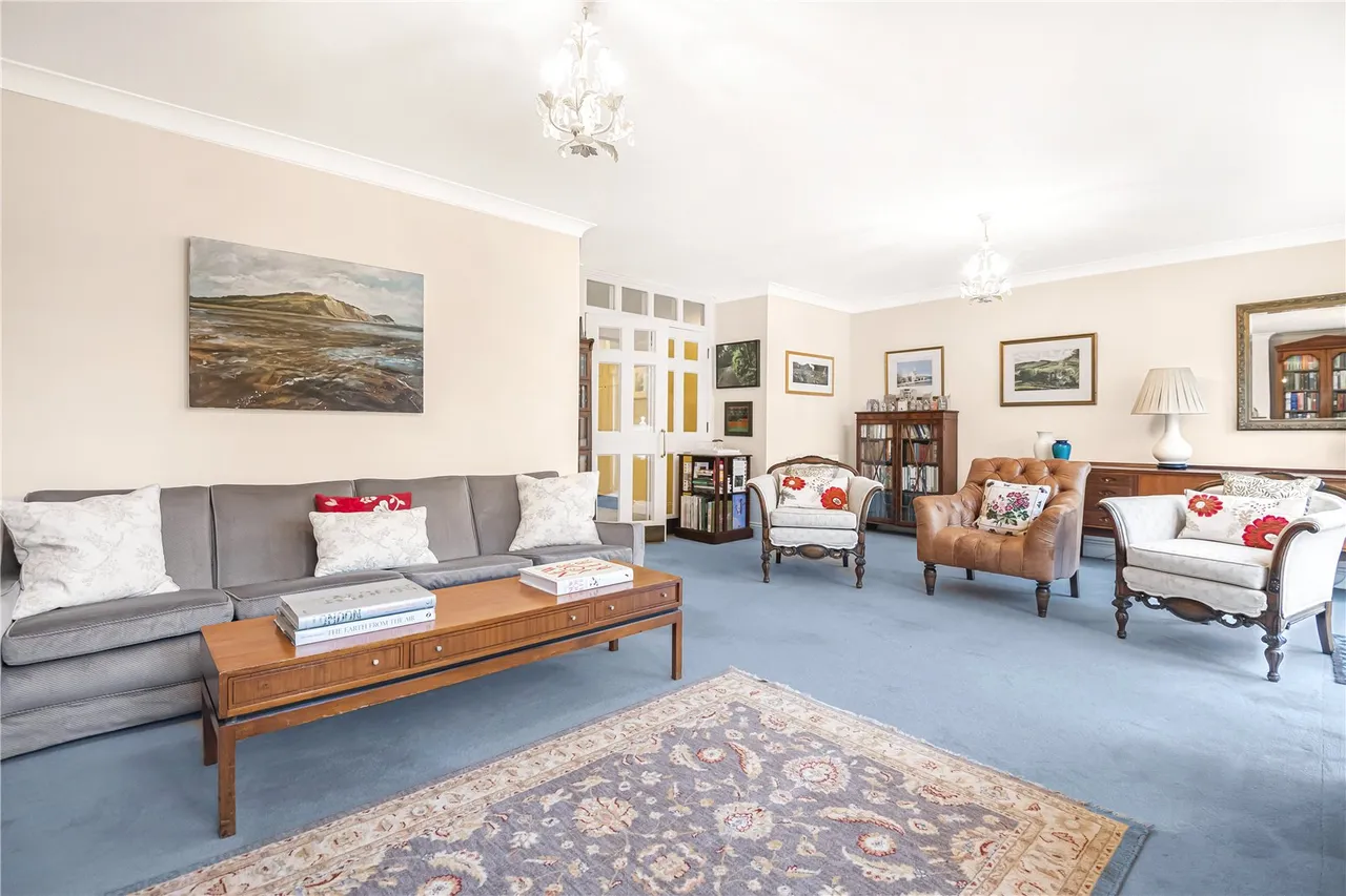 Crescent East, Hadley Wood, EN4 0EY, photo 12