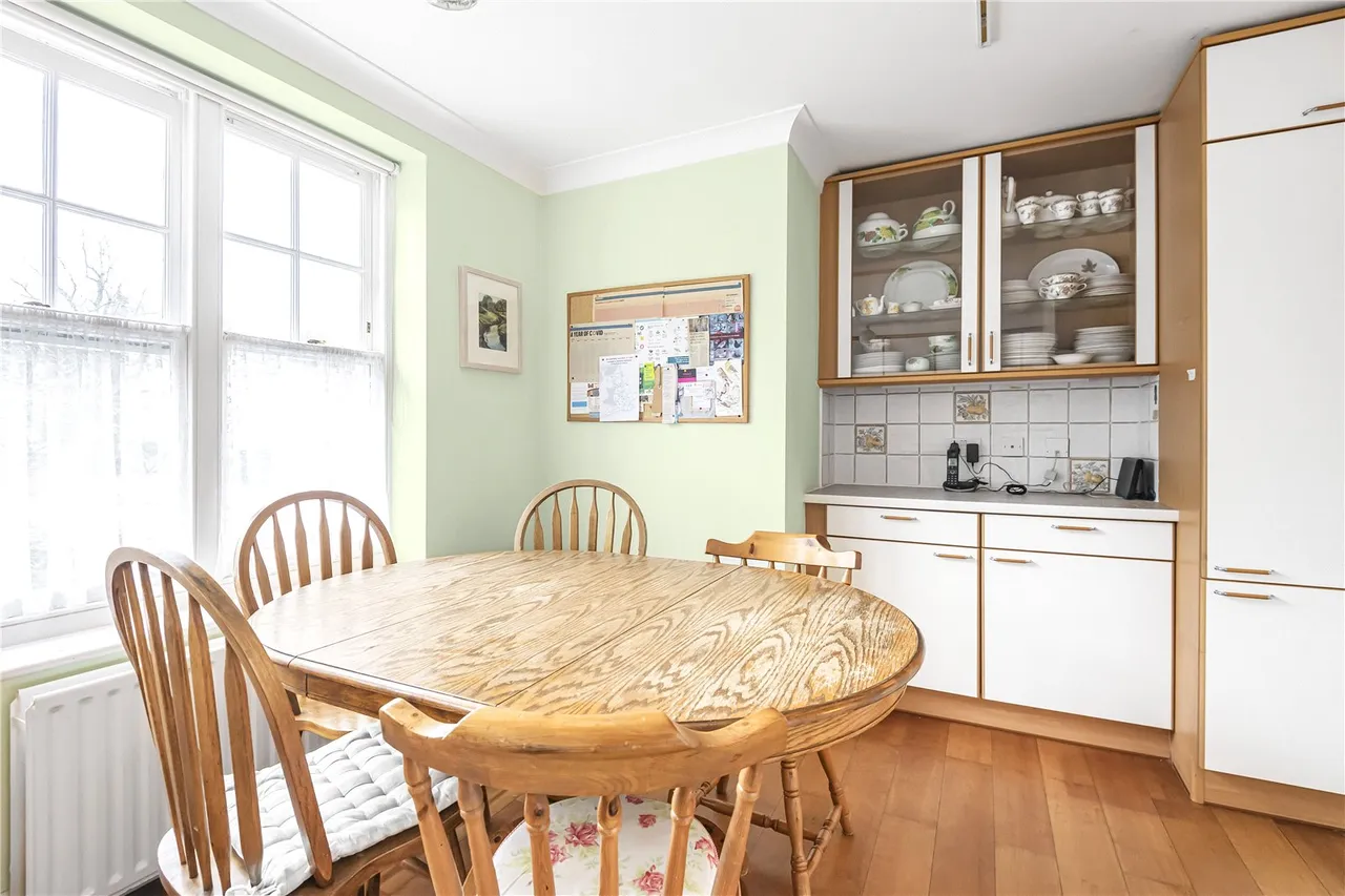 Crescent East, Hadley Wood, EN4 0EY, photo 7