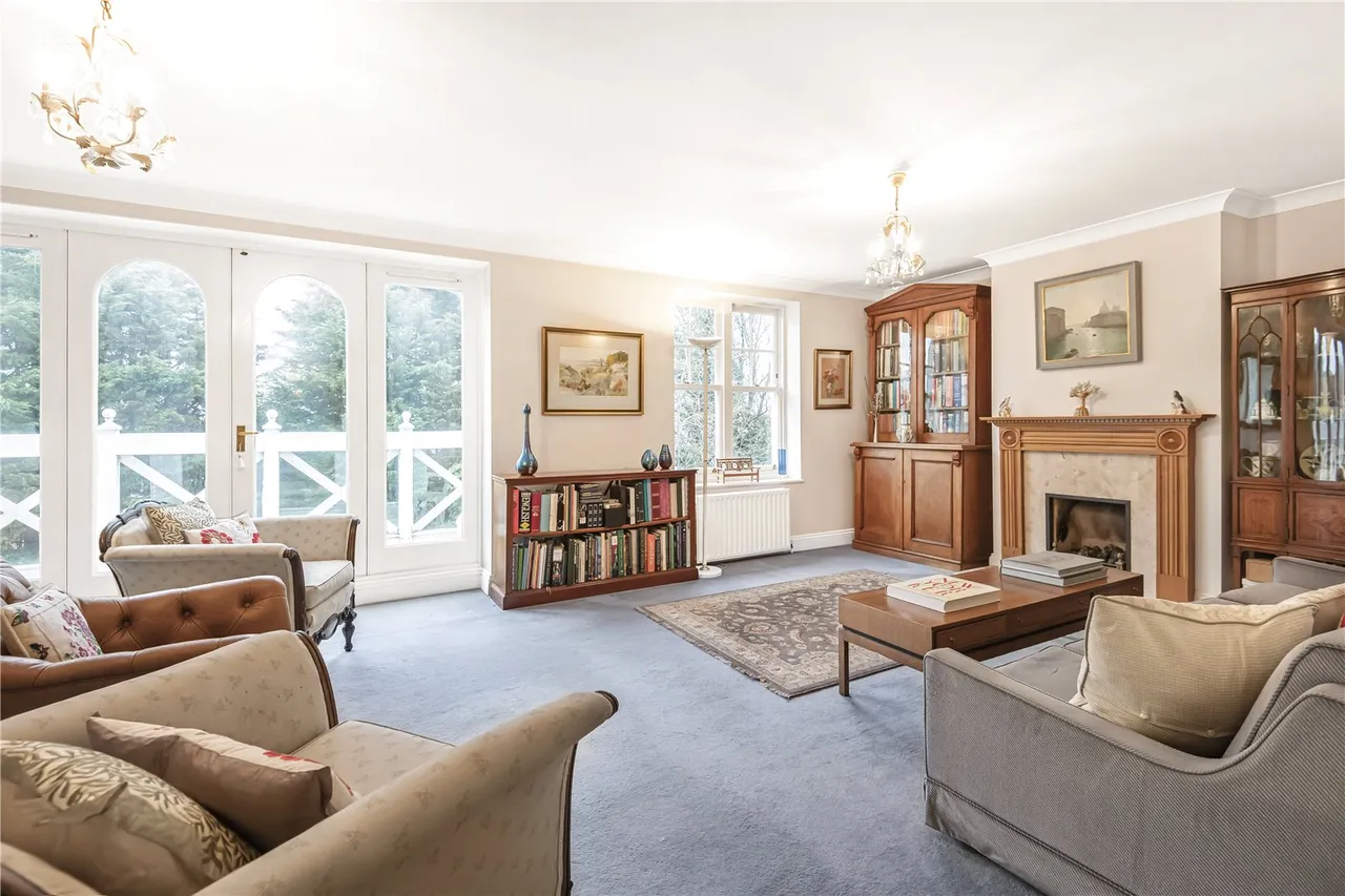Crescent East, Hadley Wood, EN4 0EY, photo 10