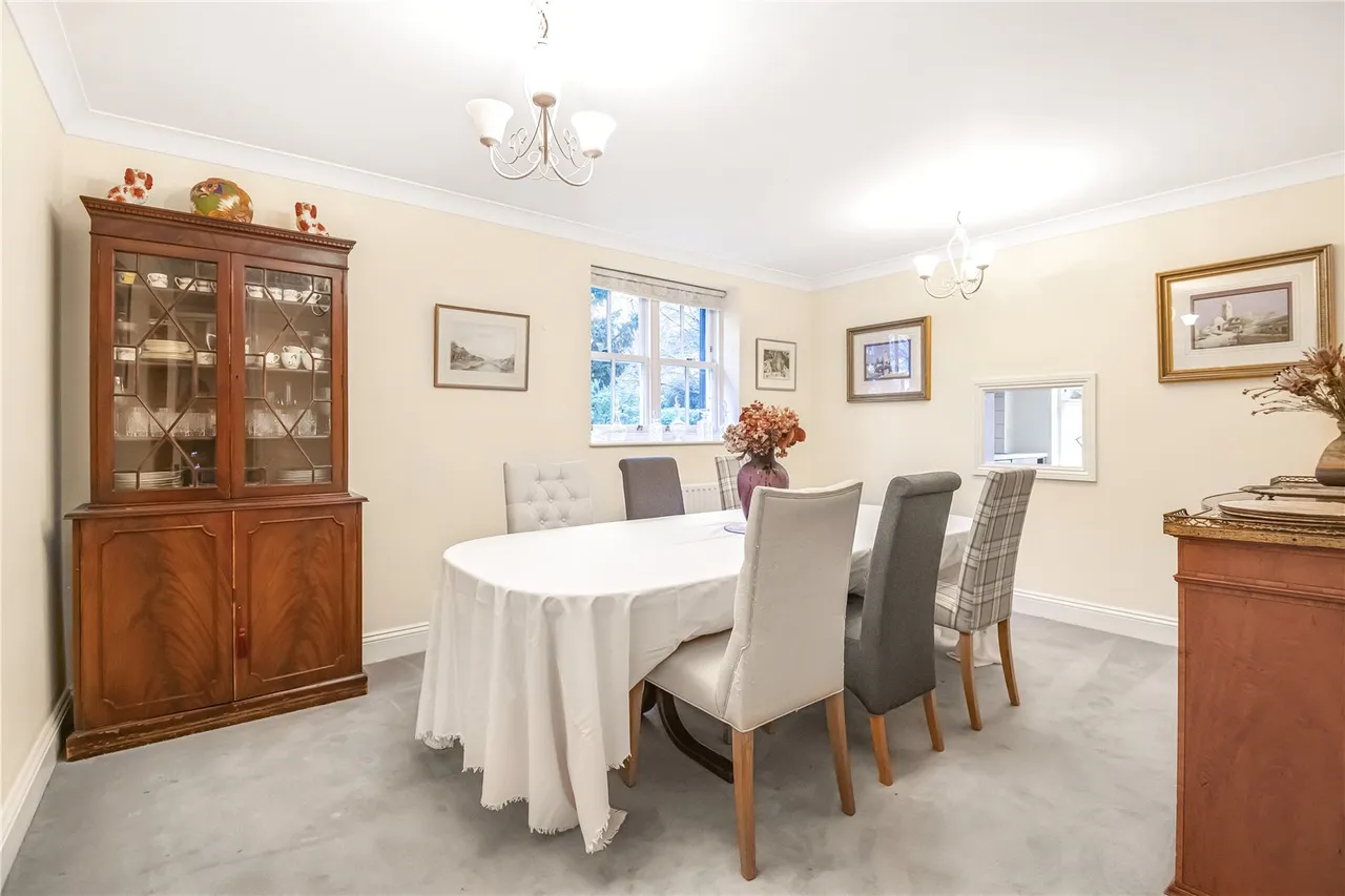 Crescent East, Hadley Wood, EN4 0EY, photo 8