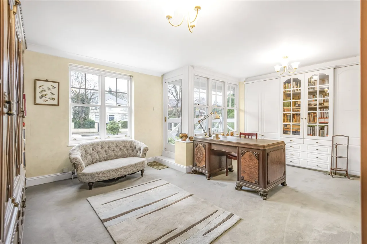 Crescent East, Hadley Wood, EN4 0EY, photo 18