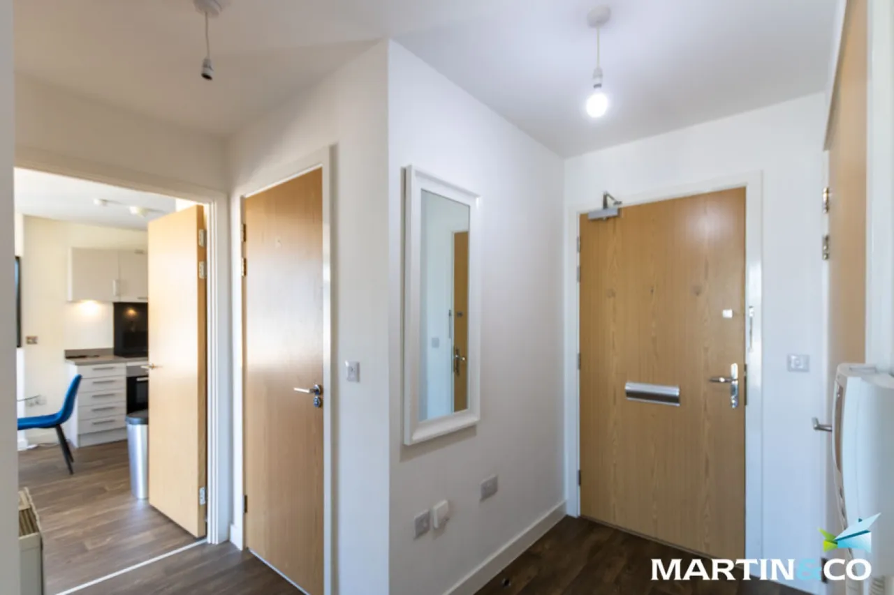 Hamilton Apartments, Spring Street, Park Central, B15, photo 11