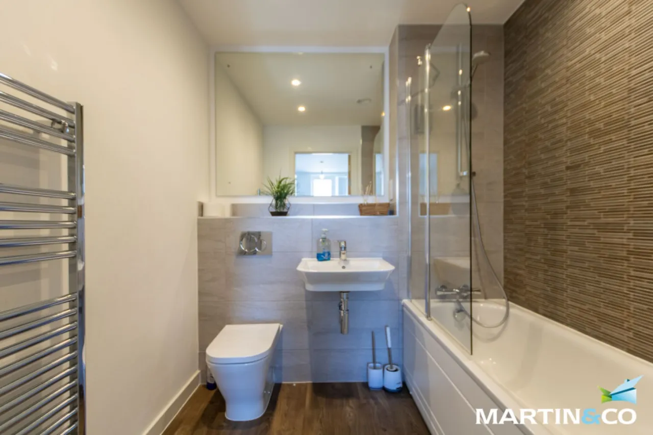 Hamilton Apartments, Spring Street, Park Central, B15, photo 8