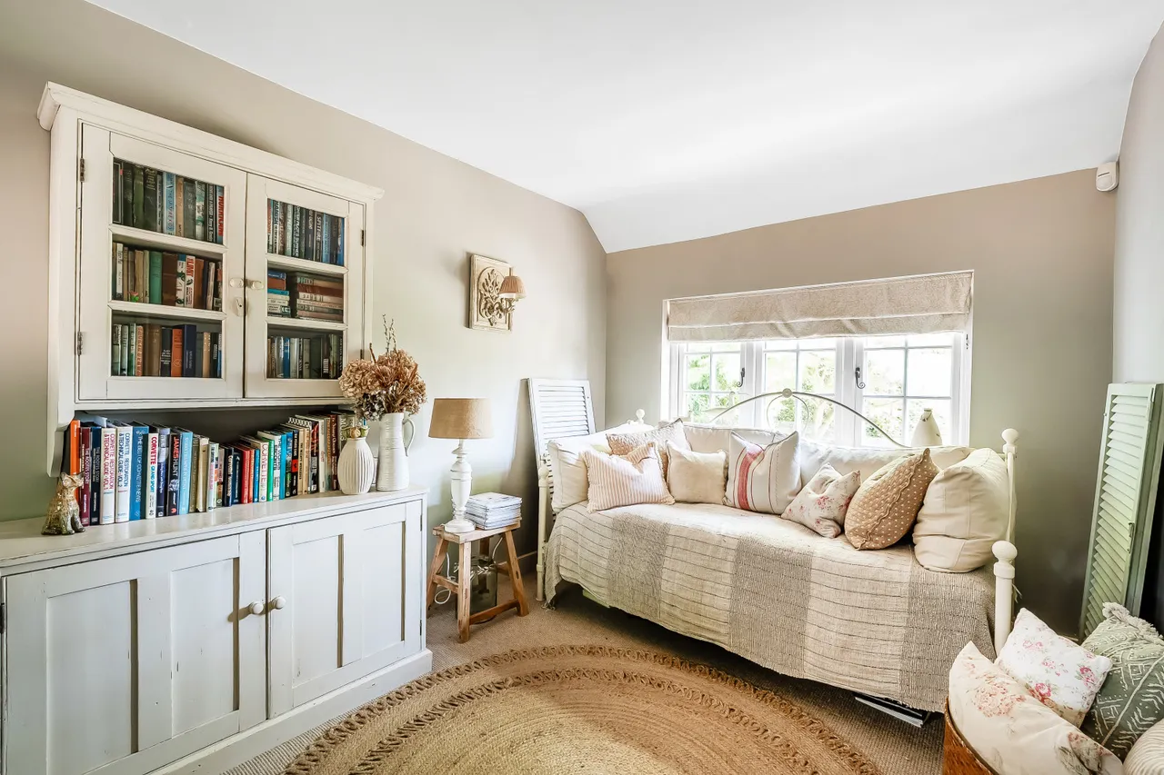 Pastens Road, Limpsfield, RH8, photo 8
