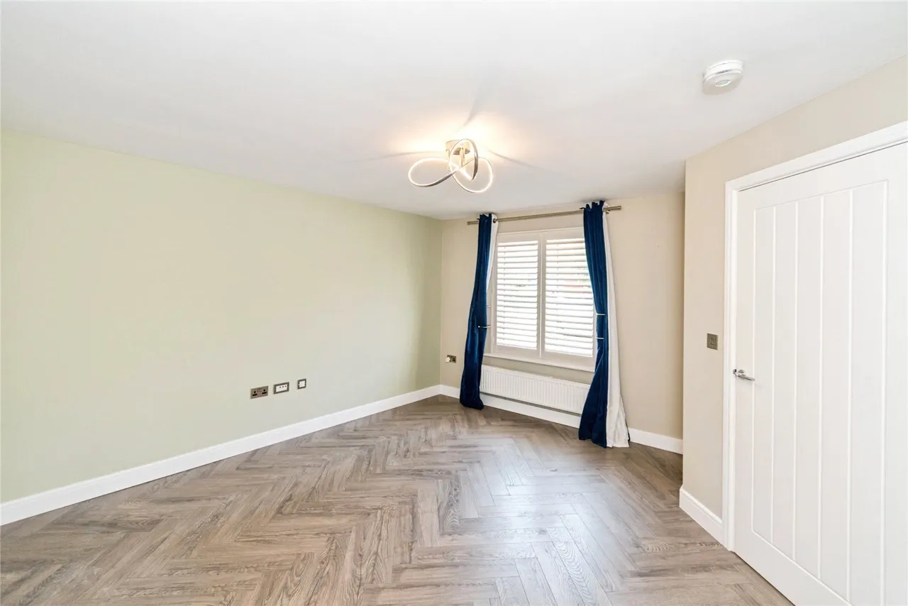 Parsons Avenue, Bursledon, SO31, photo 3