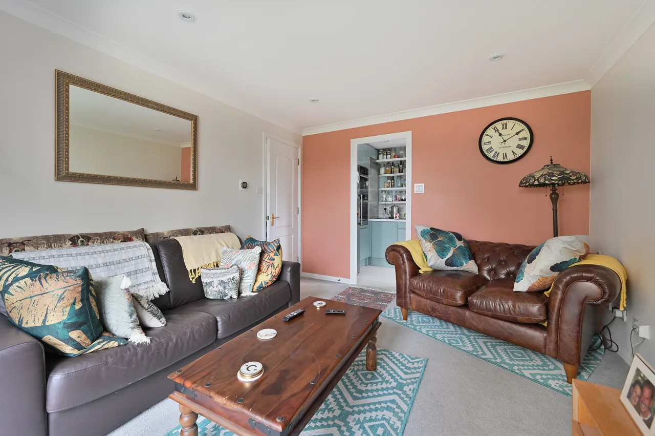 13 Kensington Heights, 13-25 Sheepcote Road, Harrow, photo 4