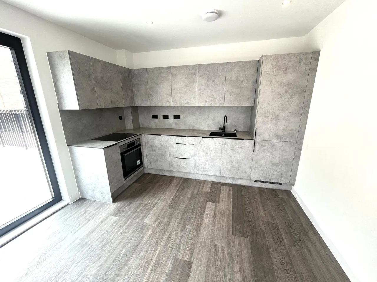 321 Ordsall Lane, Salford, M5, photo 4