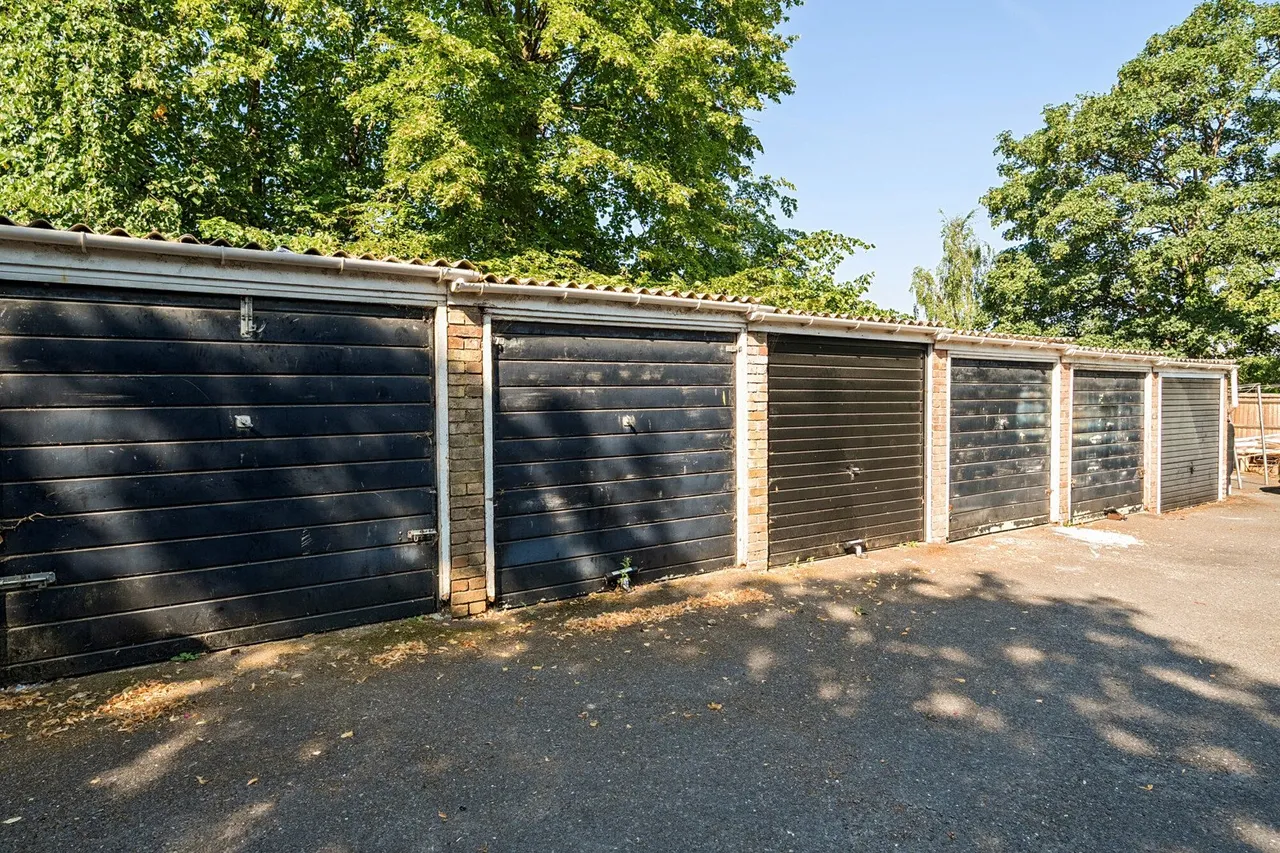 Burnt Ash Hill, SE12, photo 7