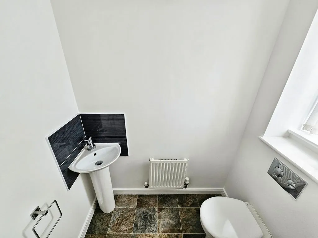 Newcastle Upon Tyne NE20 0BF, NE20, photo 5