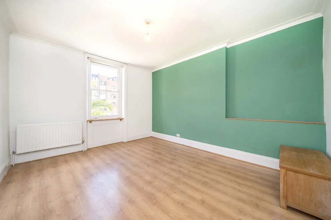 Gleneldon Road, SW16, photo 4